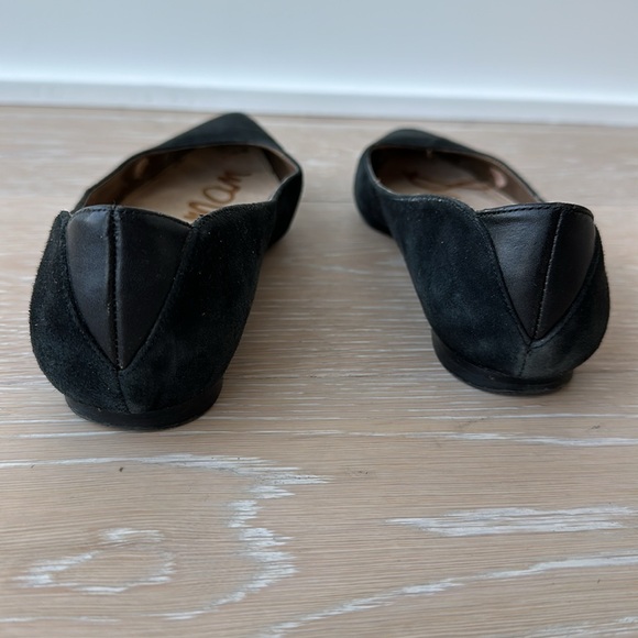Chic Black suede Sam Edelman pointed toe flats - Picture 7 of 10